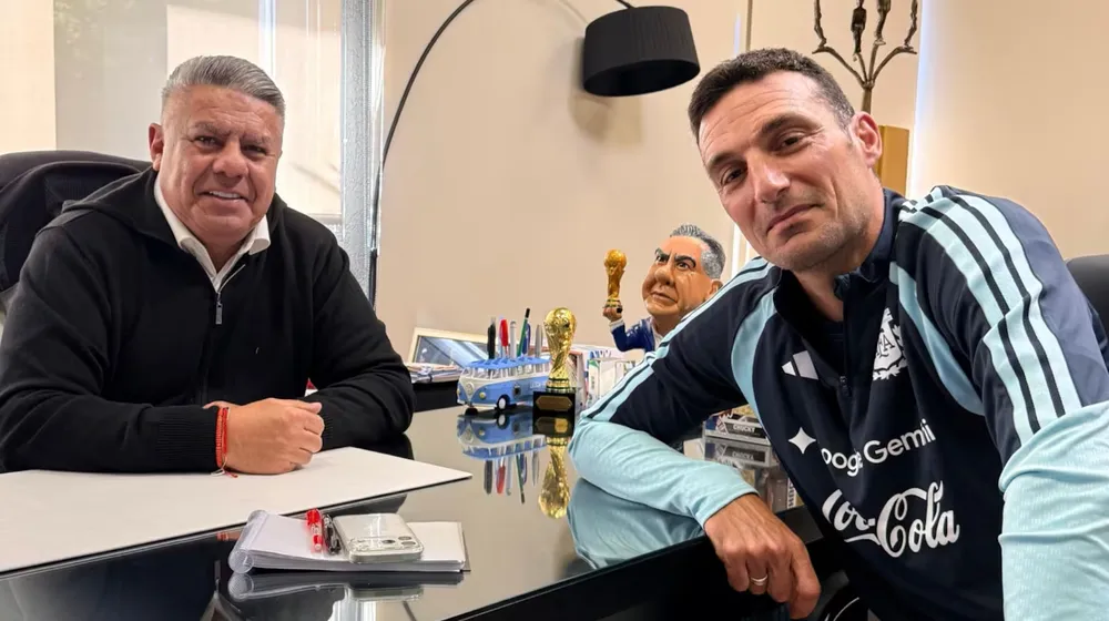 Scaloni llegó al país y ultima detalles para presentar la lista definitiva de futbolistas que irán al Mundial