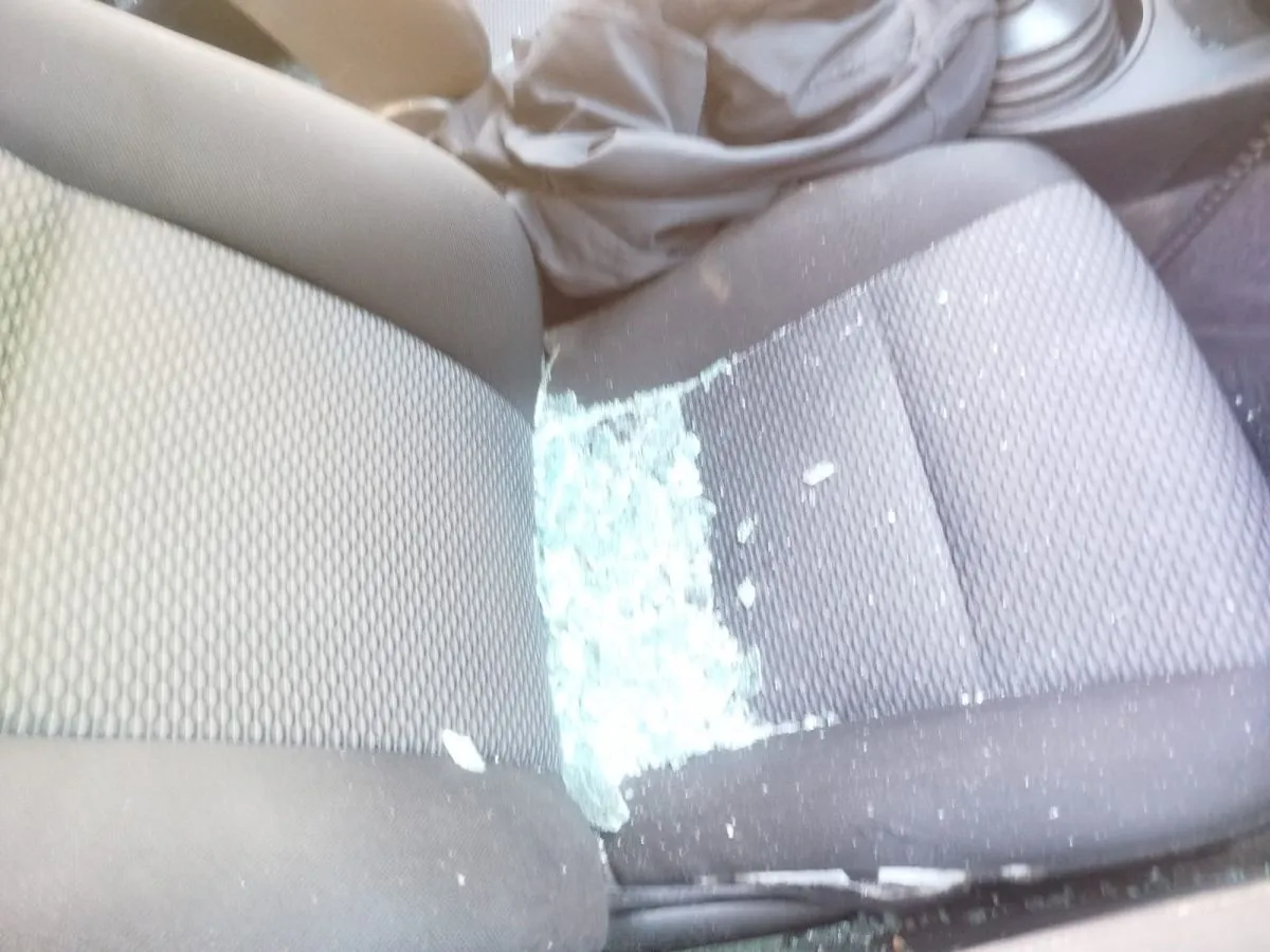 Adolescentes atacaron a policías tras el robo de un handy en el instituto Nazario Benavídez