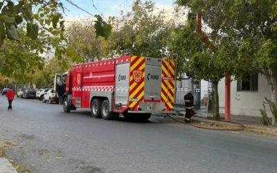 Incendio en una vivienda de Capital: dos habitaciones destruidas y murieron las mascotas de la familia