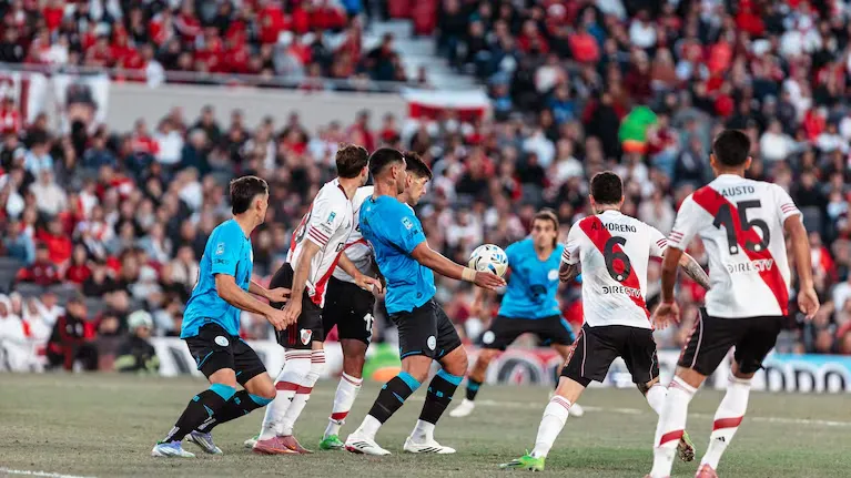 River y Belgrano jugarán la final del Torneo Apertura en Córdoba