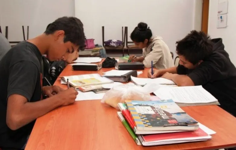 Programa gratuito de apoyo escolar para estudiantes de secundaria: ya hay fecha para inscribirse