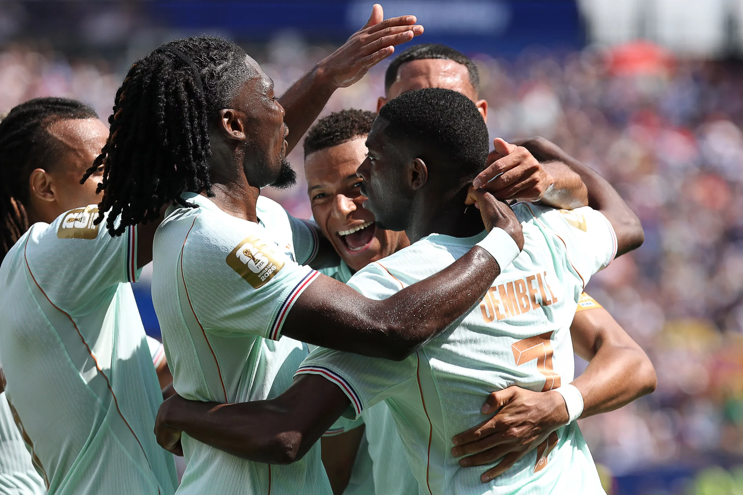 Con autoridad, Francia goleó por 4-1 a Noruega y cerró como el líder de su grupo