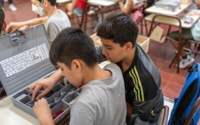 San Juan lanza centros tecnológicos en departamentos mineros y abre la inscripción para talleres de robótica