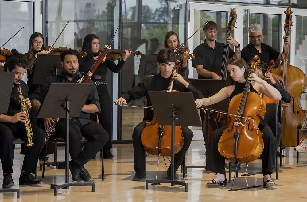La Camerata San Juan presentará un viaje musical a los años 80' en el Teatro del Bicentenario