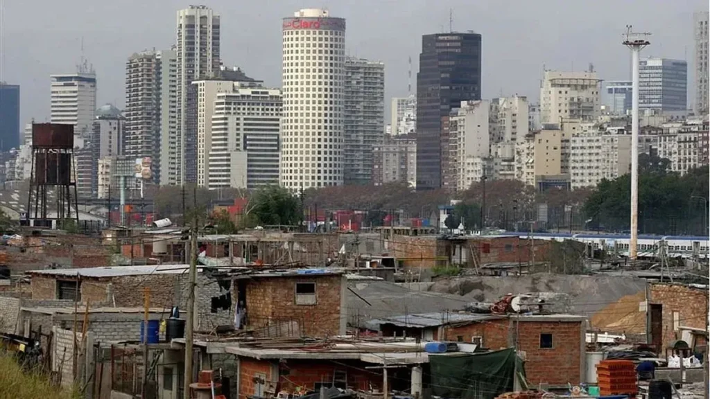 La desigualdad volvió a crecer en Argentina: qué diferencia hay entre los más pobres y los más ricos