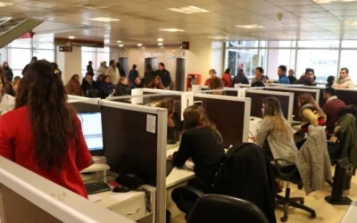 El Gobierno y UPCN acordaron un aumento salarial del 8% en dos tramos para los estatales