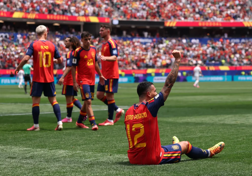 España goleó a Austria y se metió en octavos del Mundial 2026