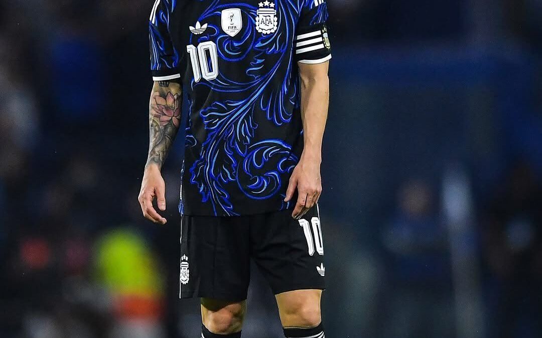 Scaloni define el equipo para enfrentar a Cabo Verde: hay una sola duda en la formación