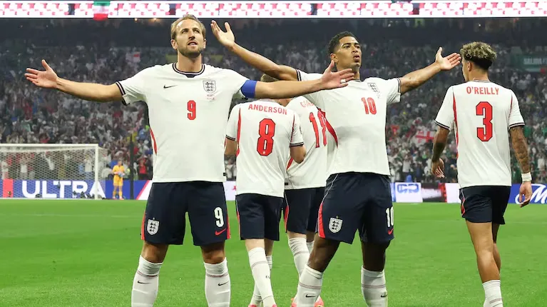 México cayó 3-2 ante Inglaterra y se despidió del Mundial en octavos
