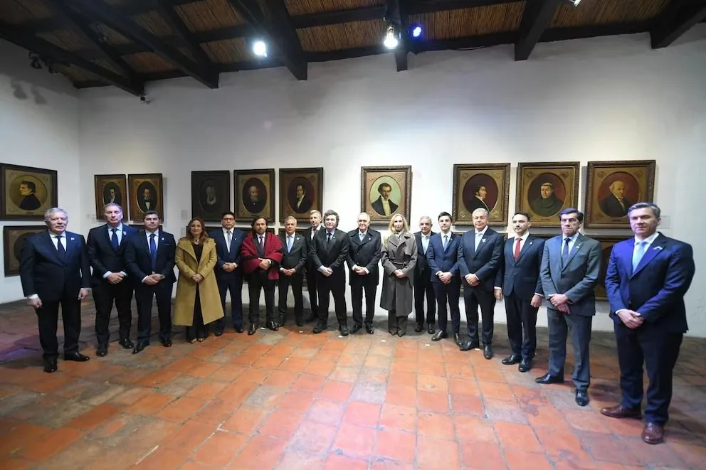 Orrego acompañó a Milei en la vigilia por el Día de la Independencia en Tucumán