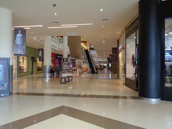 Final del Mundo: los shoppings y centros comerciales de San Juan modificarán sus horarios el domingo