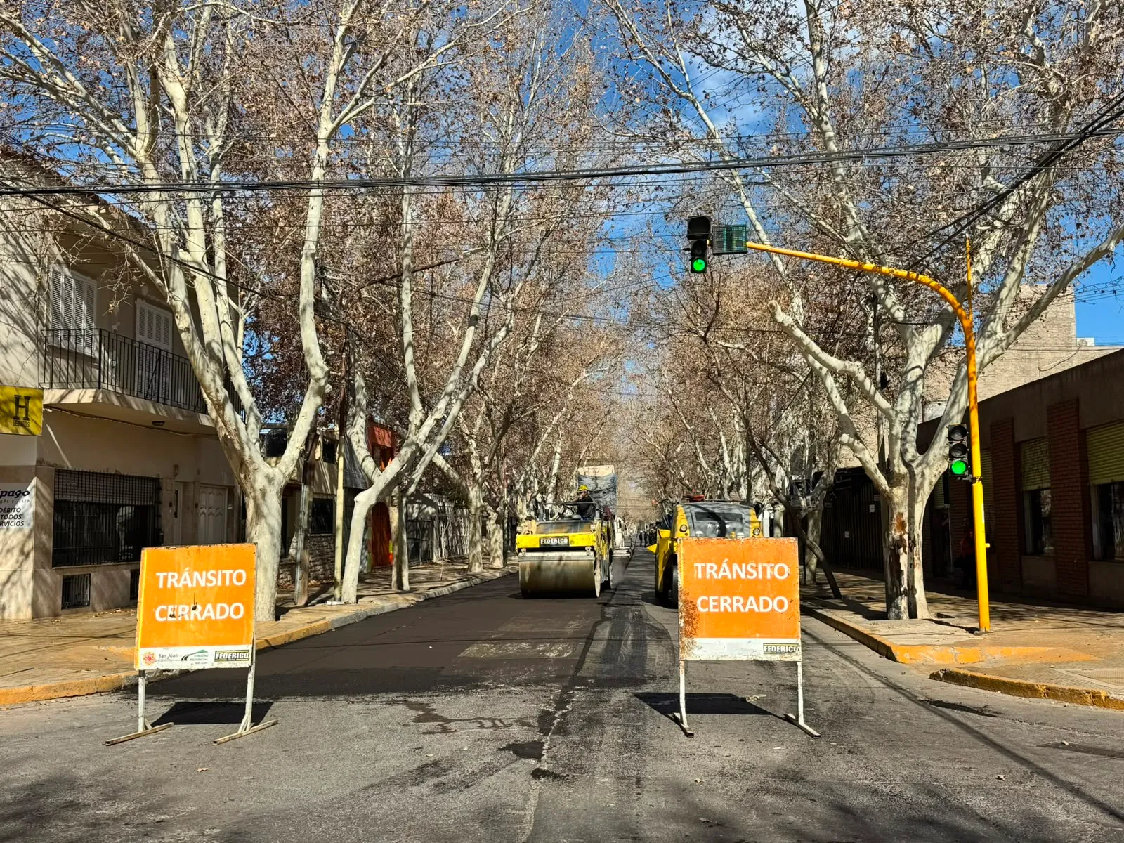 Por trabajos de limpieza y repavimentación, continúan los cortes parciales en el centro capitalino