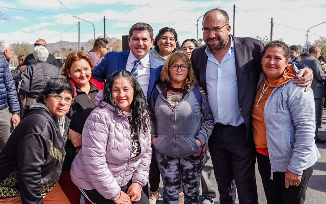 Orrego anunció la repavimentación de calle Sargento Cabral: renovarán cinco kilómetros entre Capital y Rivadavia