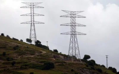 Los Azules proyecta invertir US$300 millones en una línea eléctrica y la obra generaría hasta 450 puestos de trabajo