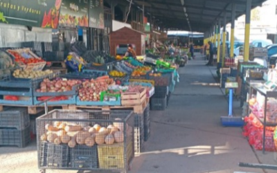 Cae el consumo de frutas y verduras y se siente en la feria