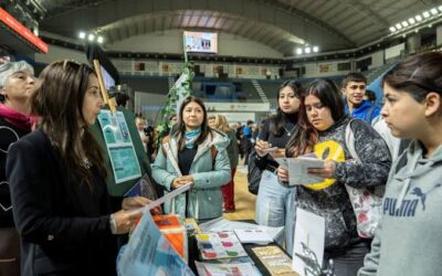 La Semana de la Educación Superior reúne a estudiantes en el Estadio Aldo Cantoni