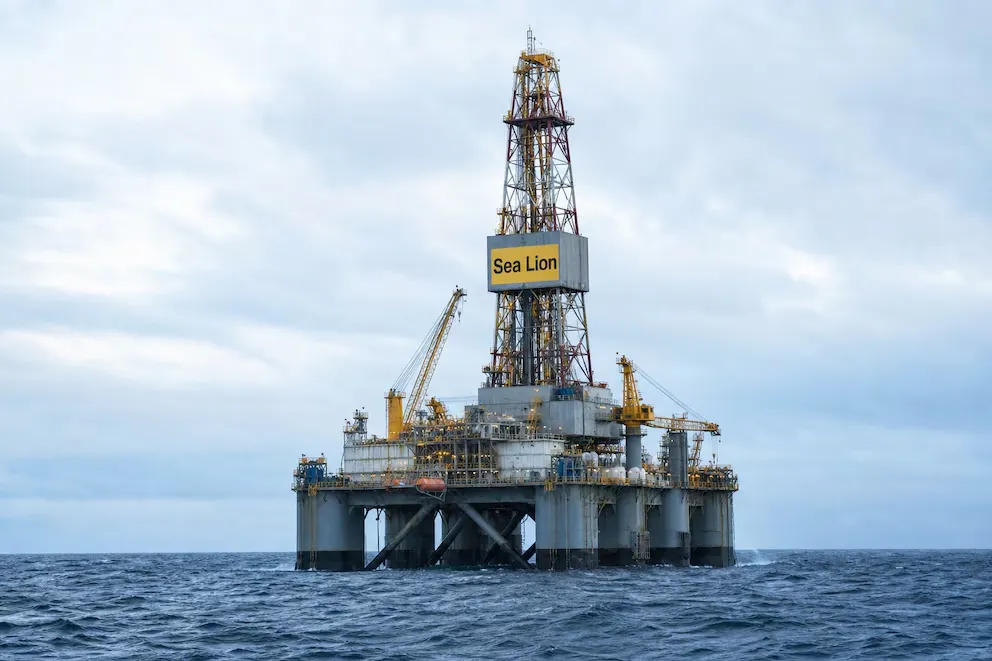 El Gobierno Nacional denunciará a las cinco empresas que quieren extraer petróleo de las Malvinas