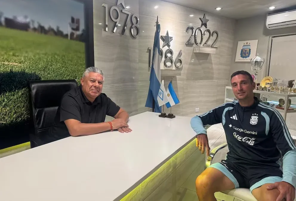 Chiqui Tapia se reunió con Lionel Scaloni para negociar la renovación de su contrato con la Selección