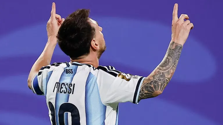 Homenajearán a Messi en las canchas de San Juan: los partidos se frenarán a los 10 minutos