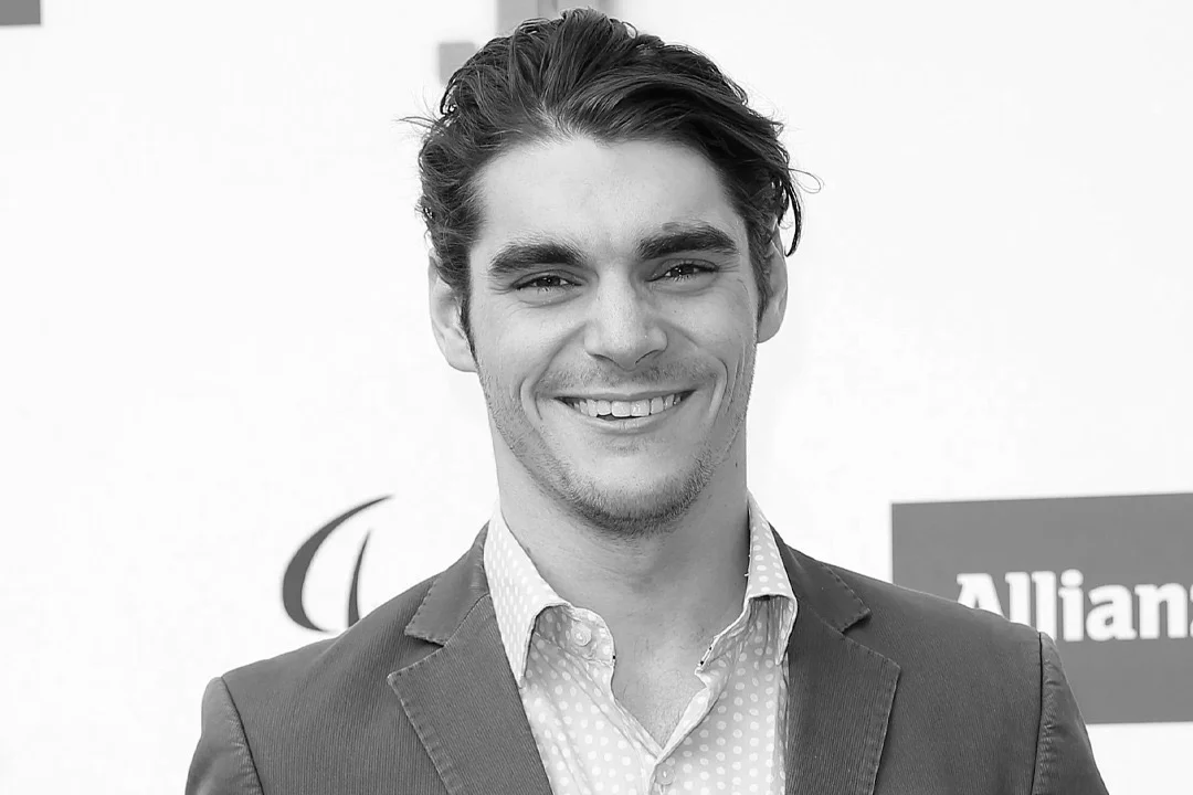 Murió RJ Mitte, actor de Breaking Bad, a los 34 años