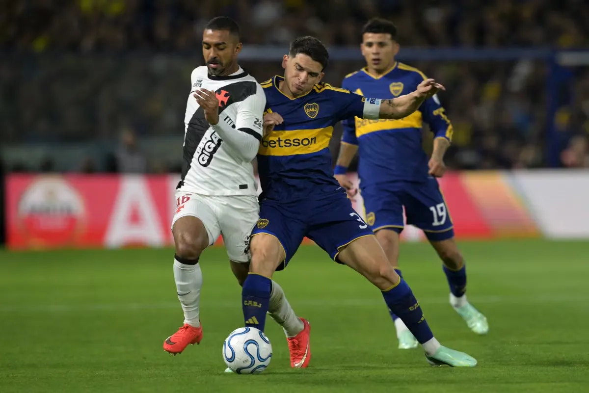 Con Paredes en el banco de suplentes, Boca se mide con Vasco da Gama por un lugar en la final